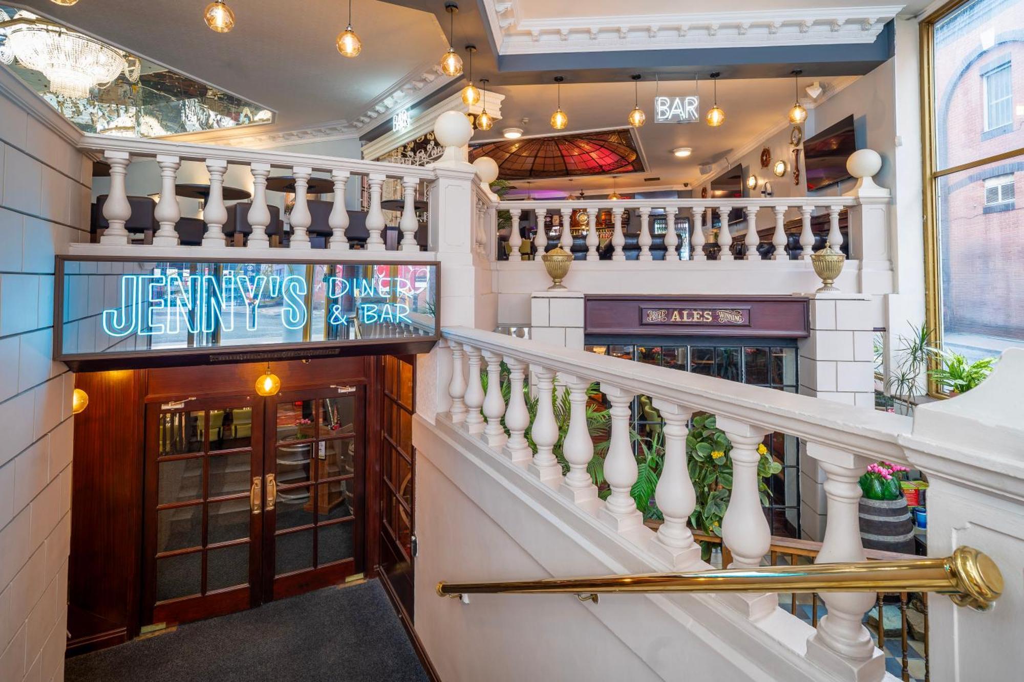 Sachas Hotel Manchester — Photos 3